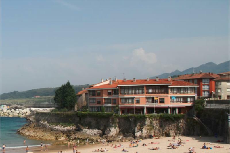 Apartamentos San Jorge Nueva De Llanes Exteriör bild